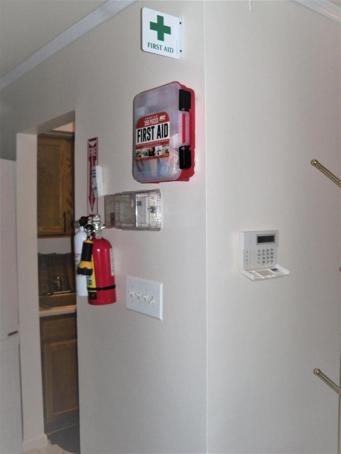 Two Bedrooms Apartment Manage And Supervise By Host Endless Features Amenities Dishwasher Washer Dryer Best Wifi Internet Services By Verizon Fios 960 Upload 960 Download Bi Monthly Free Housekeeping Services Huge 10000 Square Footage ニューヨーク エクステリア 写真